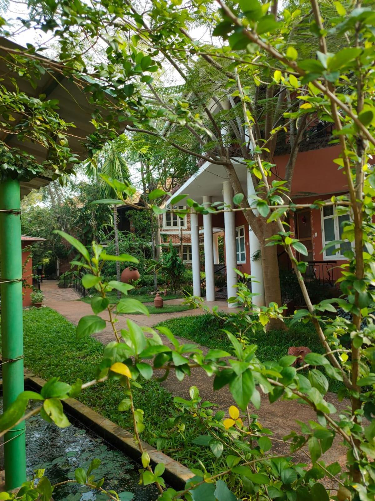 Inn Pondiville Forest Retreat Pondicherry Luaran gambar